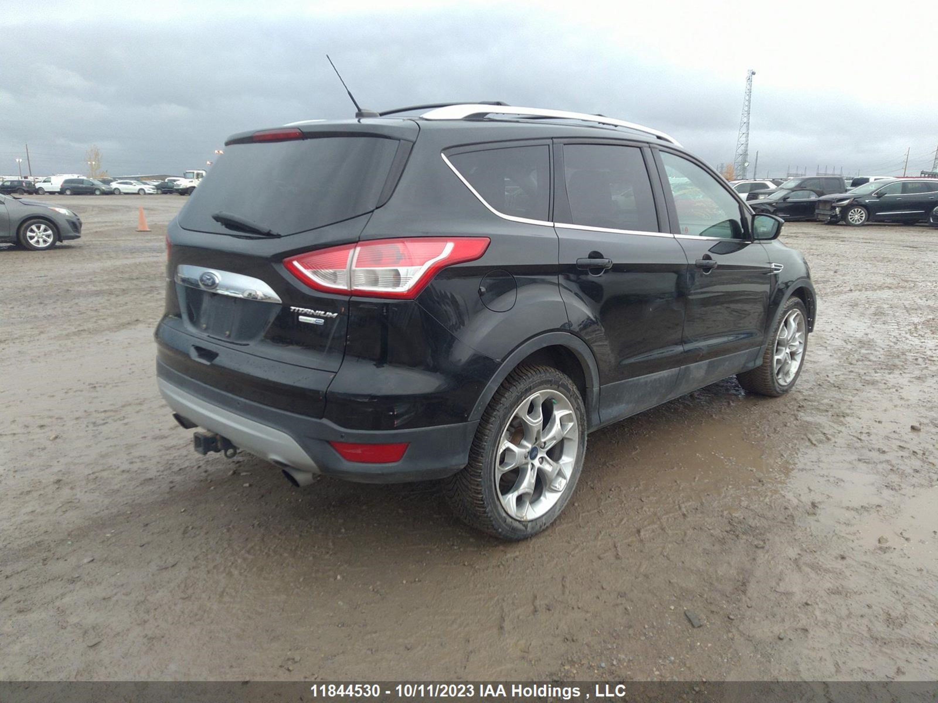 Photo 3 VIN: 1FMCU9J9XEUB10469 - FORD ESCAPE 