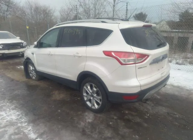 Photo 2 VIN: 1FMCU9J9XEUB24758 - FORD ESCAPE 