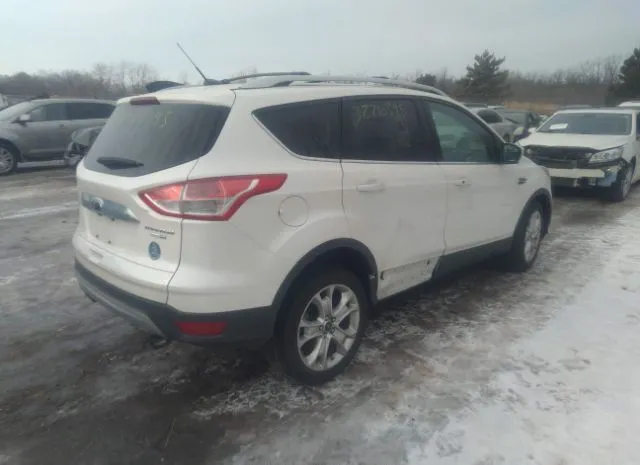 Photo 3 VIN: 1FMCU9J9XEUB24758 - FORD ESCAPE 