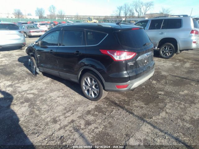 Photo 2 VIN: 1FMCU9J9XGUB18414 - FORD ESCAPE 