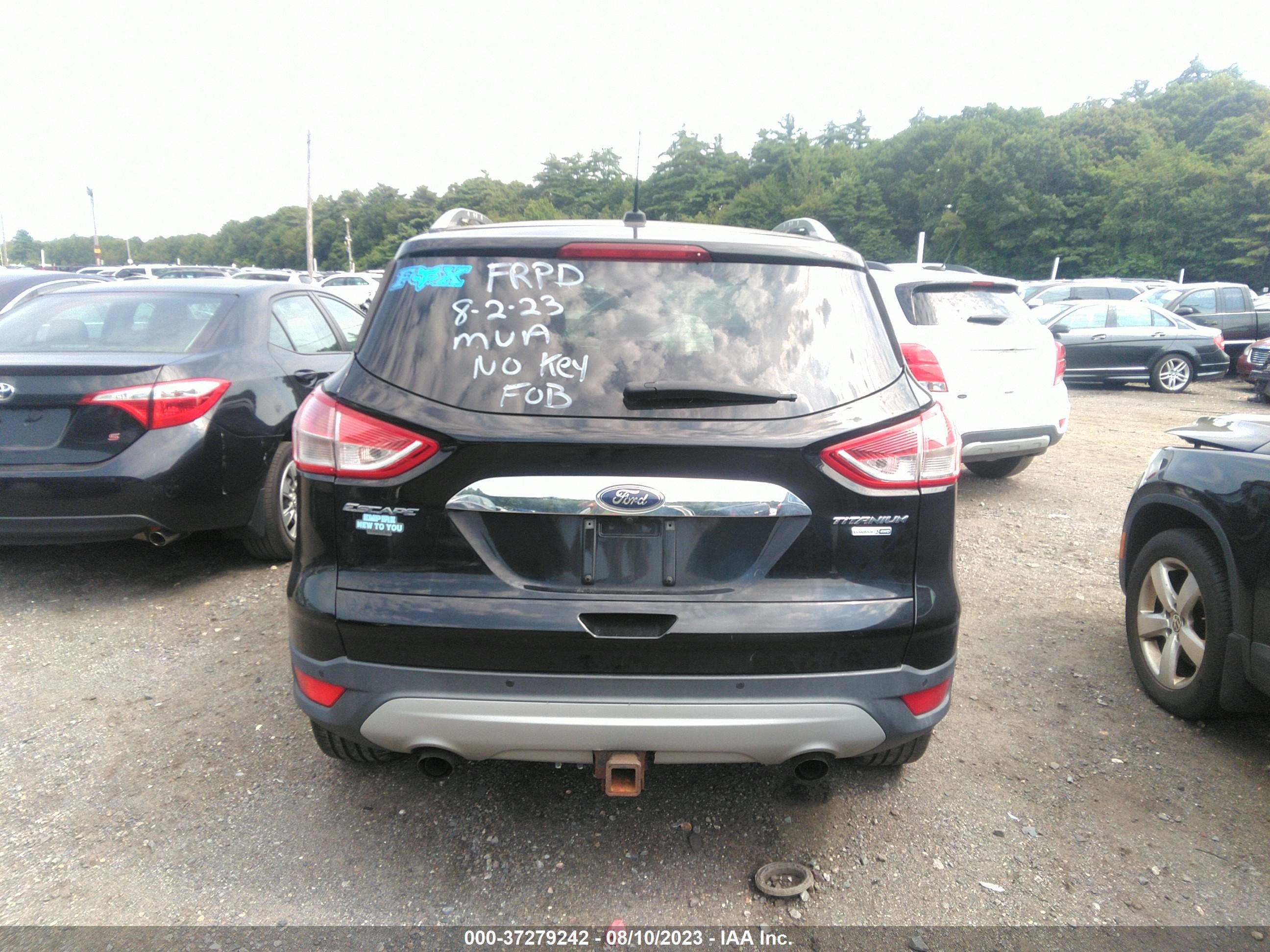 Photo 15 VIN: 1FMCU9J9XGUC30873 - FORD ESCAPE 