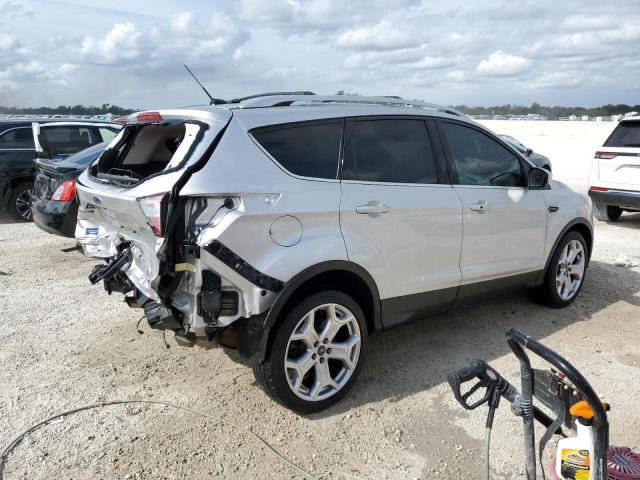 Photo 2 VIN: 1FMCU9J9XHUC72929 - FORD ESCAPE 