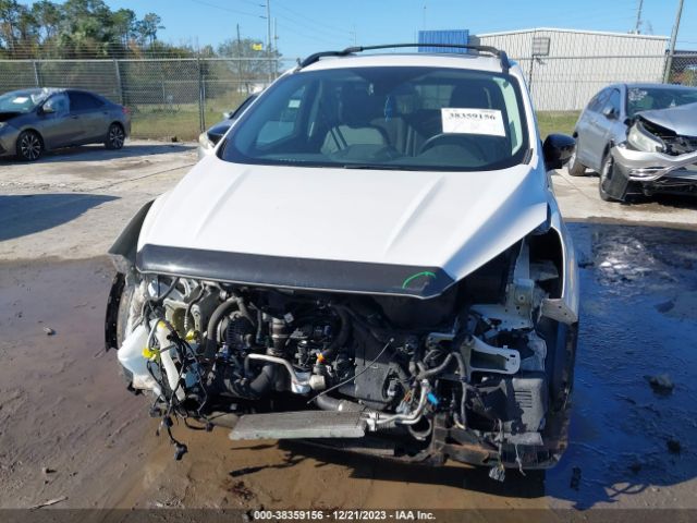 Photo 5 VIN: 1FMCU9J9XHUD49802 - FORD ESCAPE 