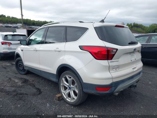 Photo 2 VIN: 1FMCU9J9XKUA85620 - FORD ESCAPE 