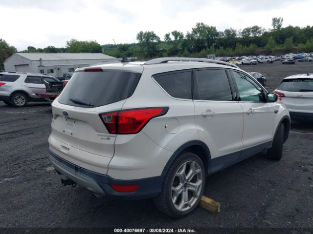 Photo 3 VIN: 1FMCU9J9XKUA85620 - FORD ESCAPE 