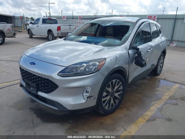 Photo 1 VIN: 1FMCU9J9XLUA10207 - FORD ESCAPE 