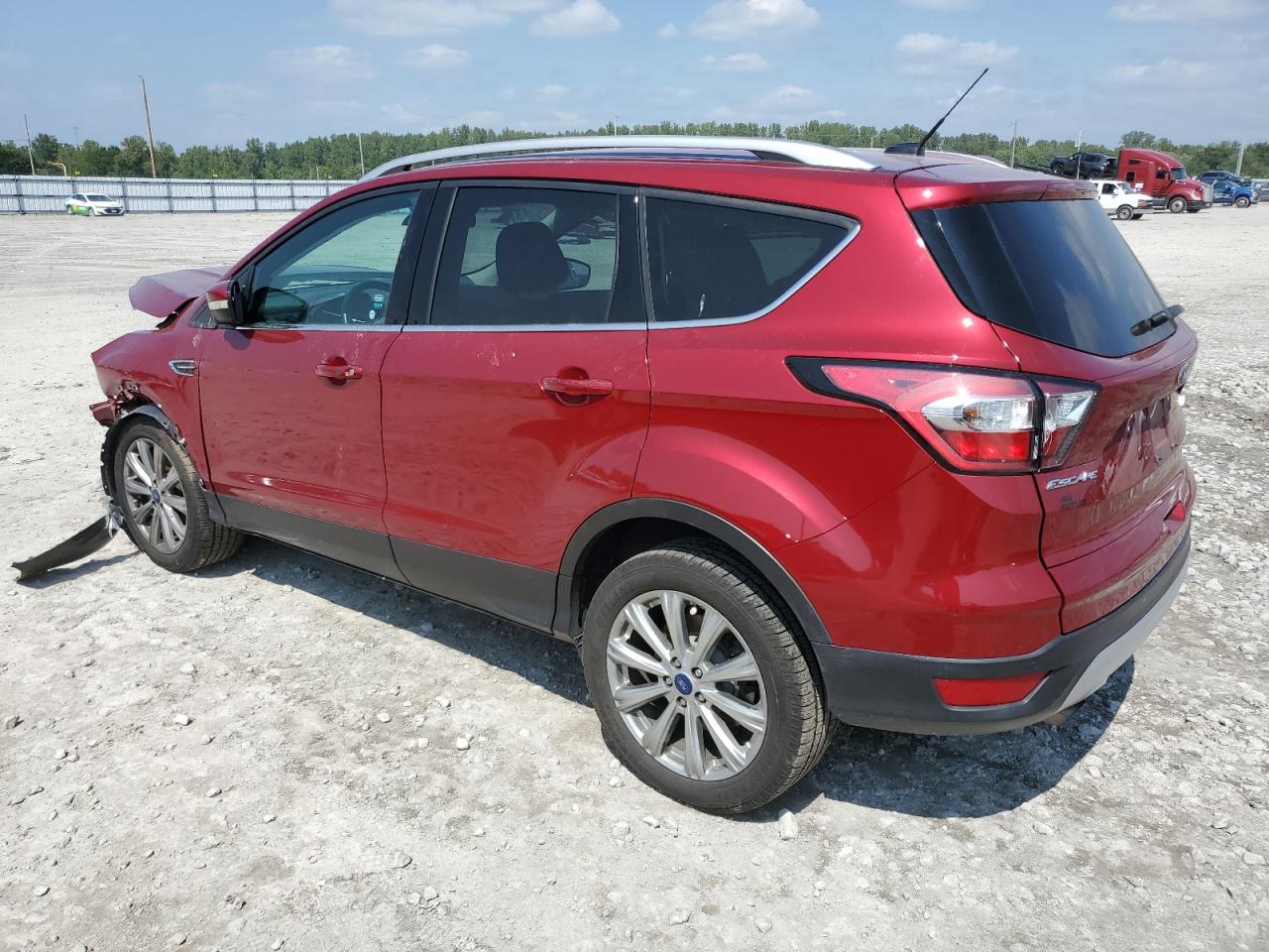 Photo 1 VIN: 1FMCU9JD1HUE15058 - FORD ESCAPE 