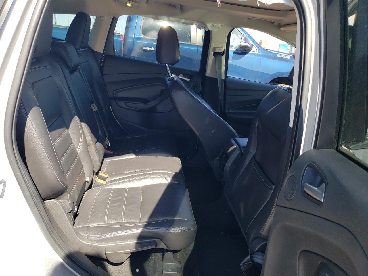 Photo 9 VIN: 1FMCU9JD4HUA02101 - FORD ESCAPE 