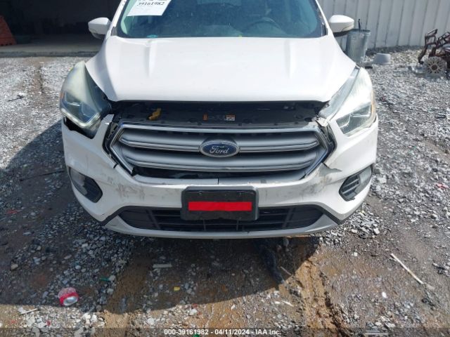 Photo 5 VIN: 1FMCU9JD8HUC18405 - FORD ESCAPE 