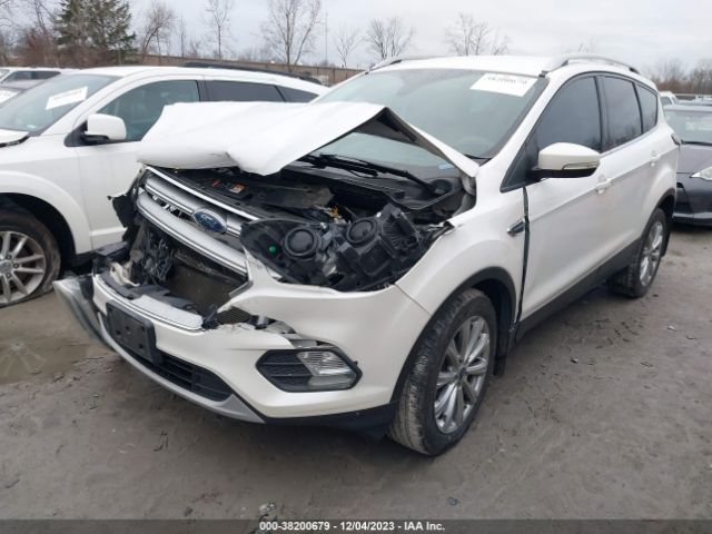 Photo 1 VIN: 1FMCU9JDXHUC94031 - FORD ESCAPE 