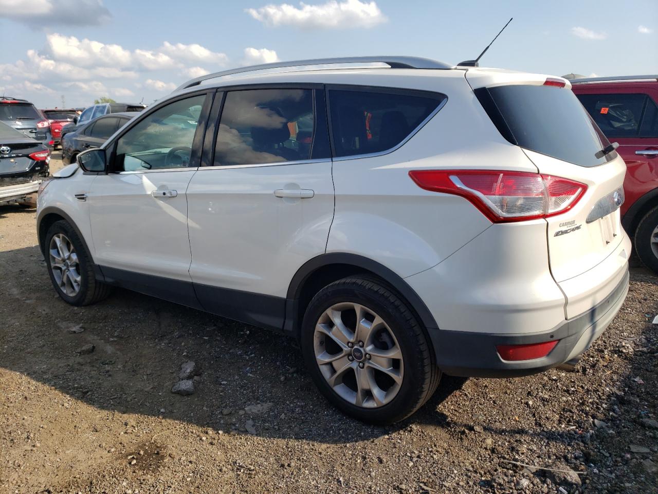 Photo 1 VIN: 1FMCU9JX2EUE37740 - FORD ESCAPE 