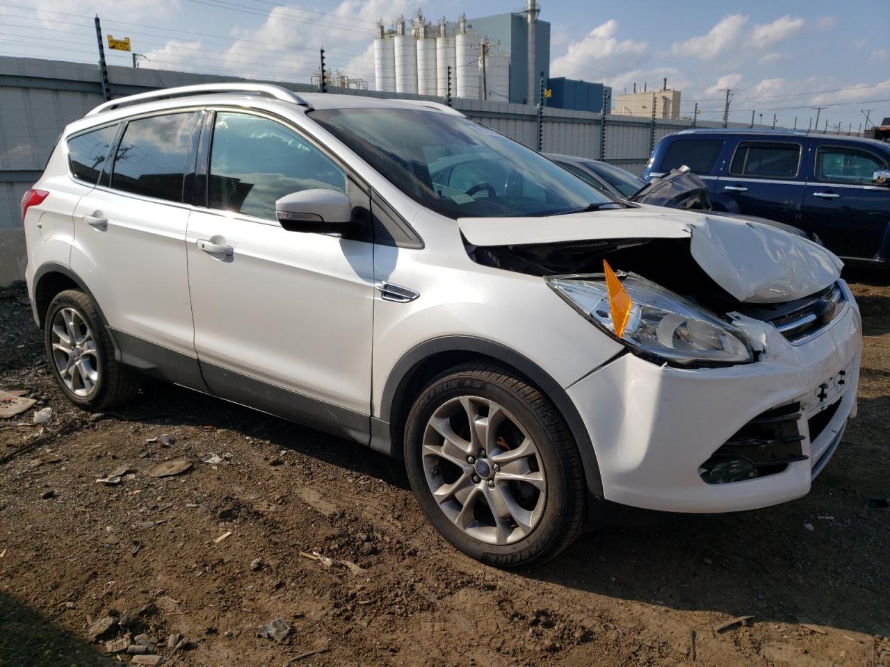 Photo 3 VIN: 1FMCU9JX2EUE37740 - FORD ESCAPE 