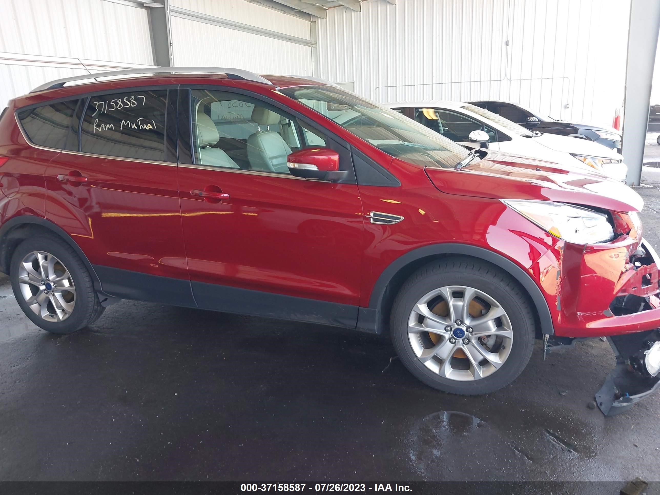 Photo 12 VIN: 1FMCU9JX5FUB30886 - FORD ESCAPE 