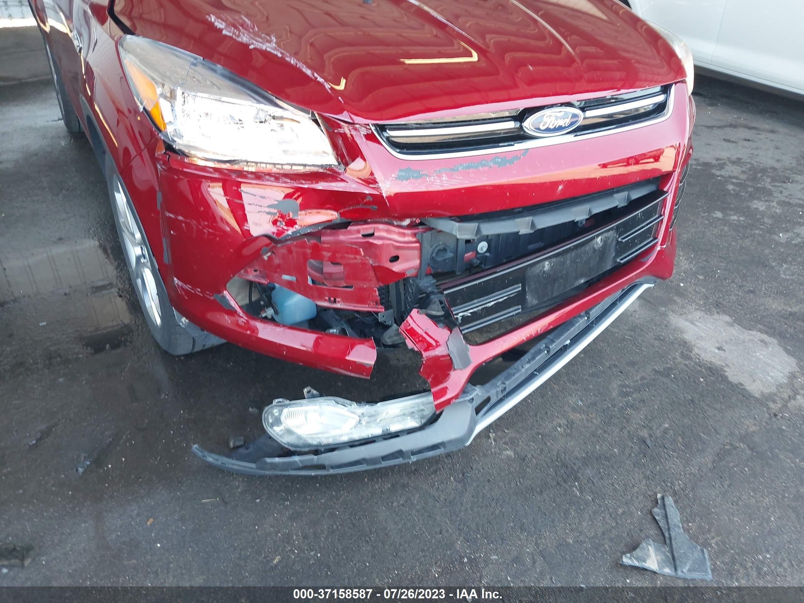 Photo 9 VIN: 1FMCU9JX5FUB30886 - FORD ESCAPE 