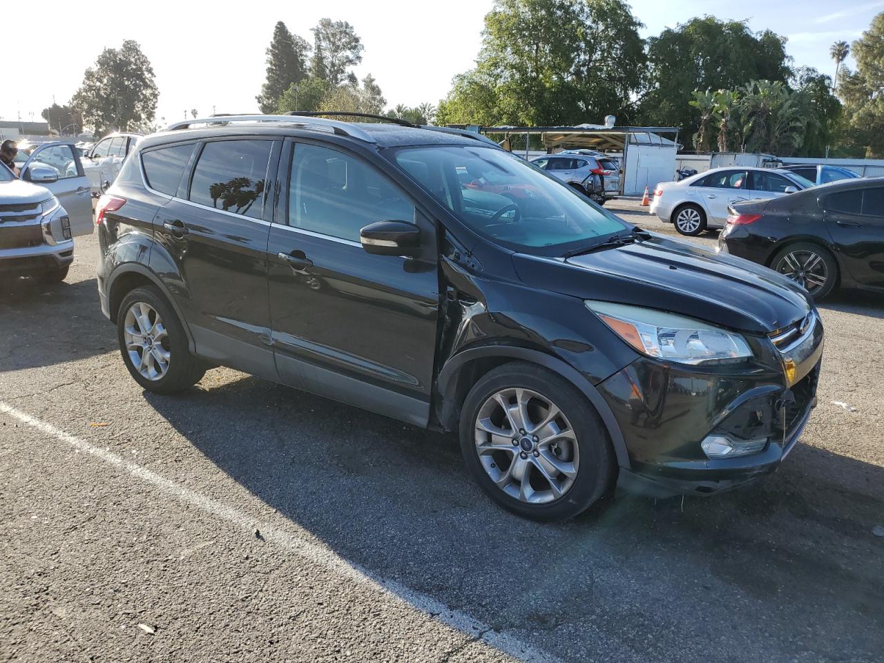 Photo 3 VIN: 1FMCU9JX6FUA02253 - FORD ESCAPE 