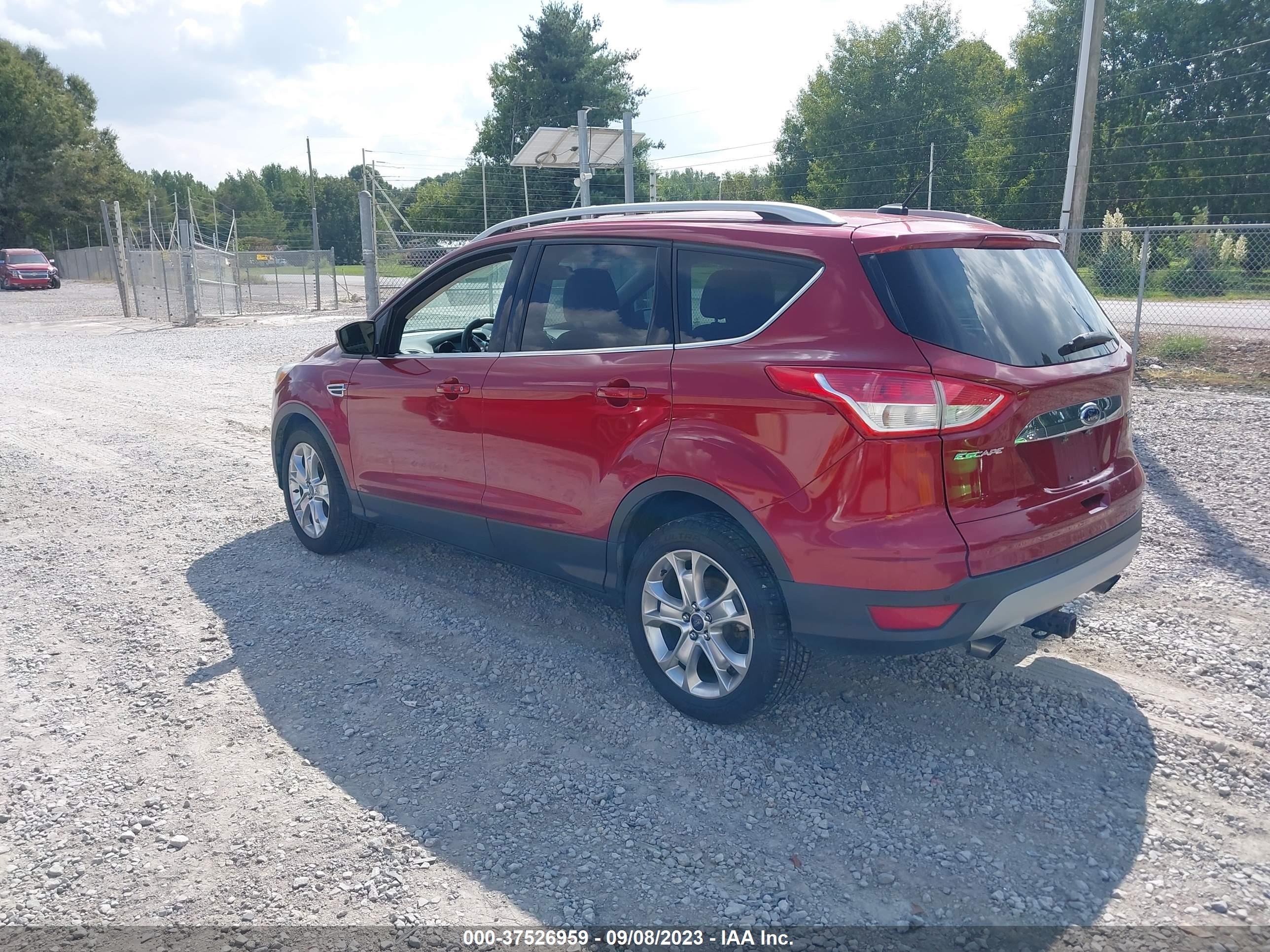 Photo 2 VIN: 1FMCU9JXXEUC21568 - FORD ESCAPE 