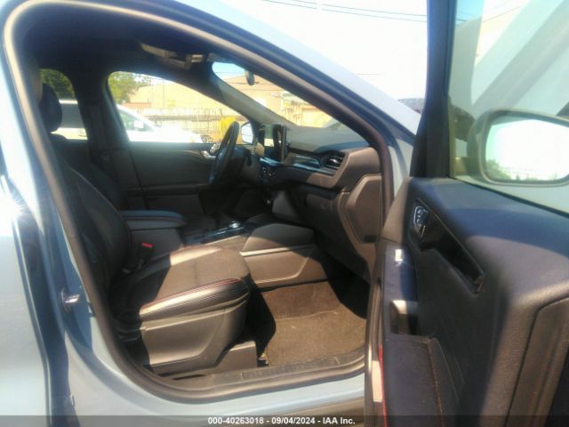 Photo 4 VIN: 1FMCU9MN4RUA43723 - FORD ESCAPE 