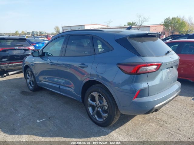 Photo 2 VIN: 1FMCU9MN6RUB30555 - FORD ESCAPE 