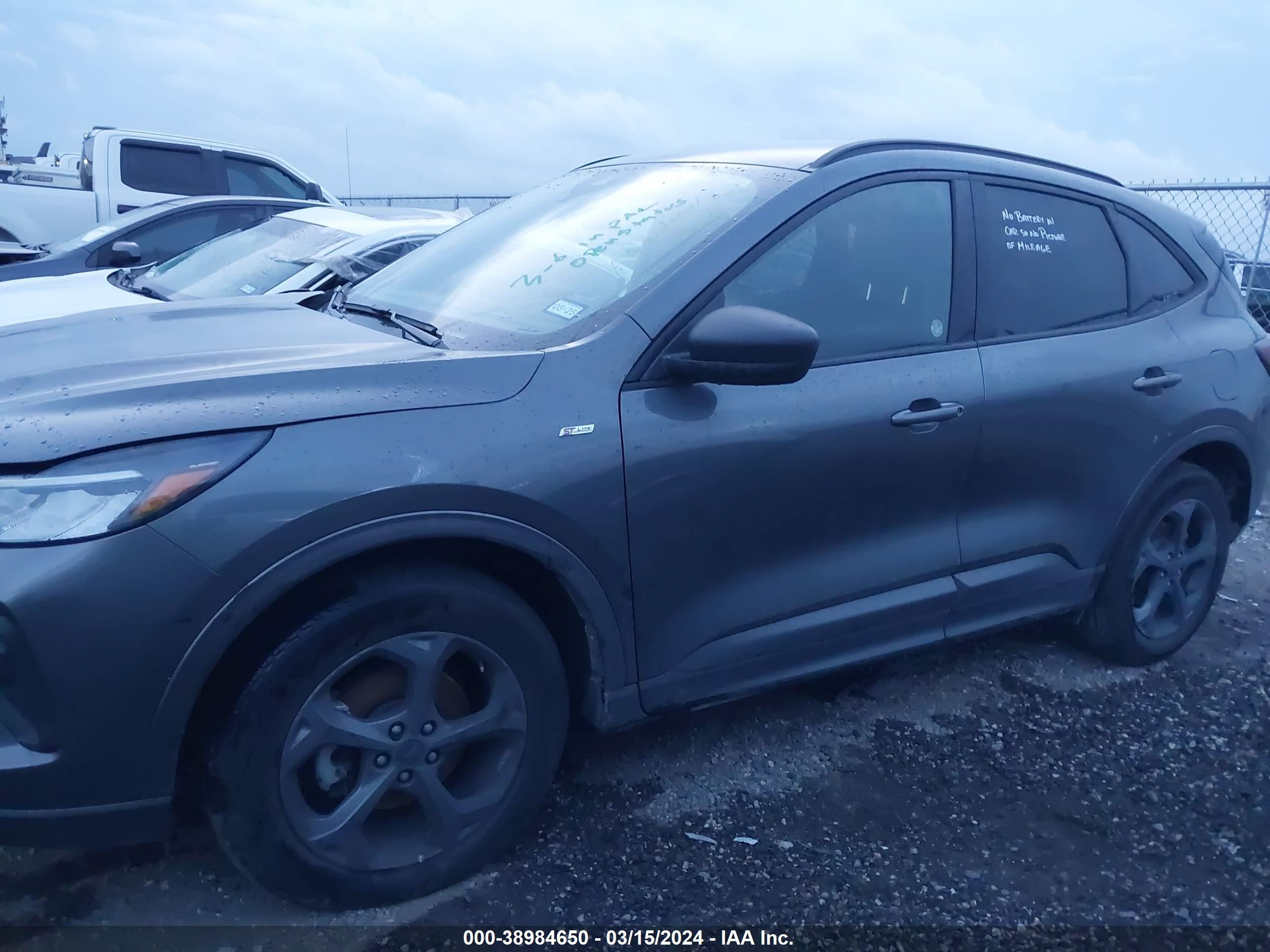 Photo 13 VIN: 1FMCU9MN7PUA44734 - FORD ESCAPE 