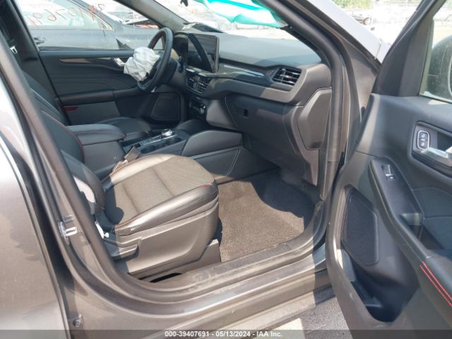 Photo 4 VIN: 1FMCU9MN7PUB12353 - FORD ESCAPE 