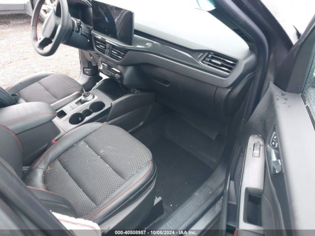 Photo 4 VIN: 1FMCU9MN7RUA39987 - FORD ESCAPE 