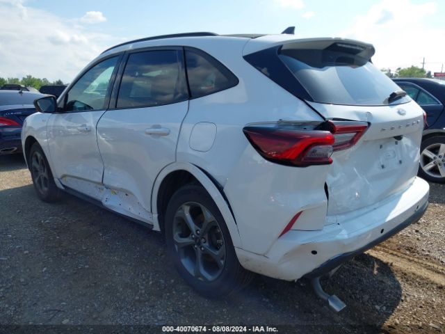 Photo 2 VIN: 1FMCU9MNXPUA47739 - FORD ESCAPE 