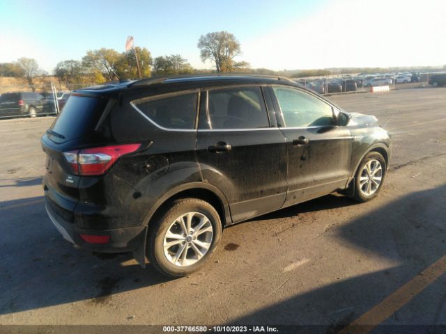 Photo 3 VIN: 1FMCUOGD6HUD58309 - FORD ESCAPE 