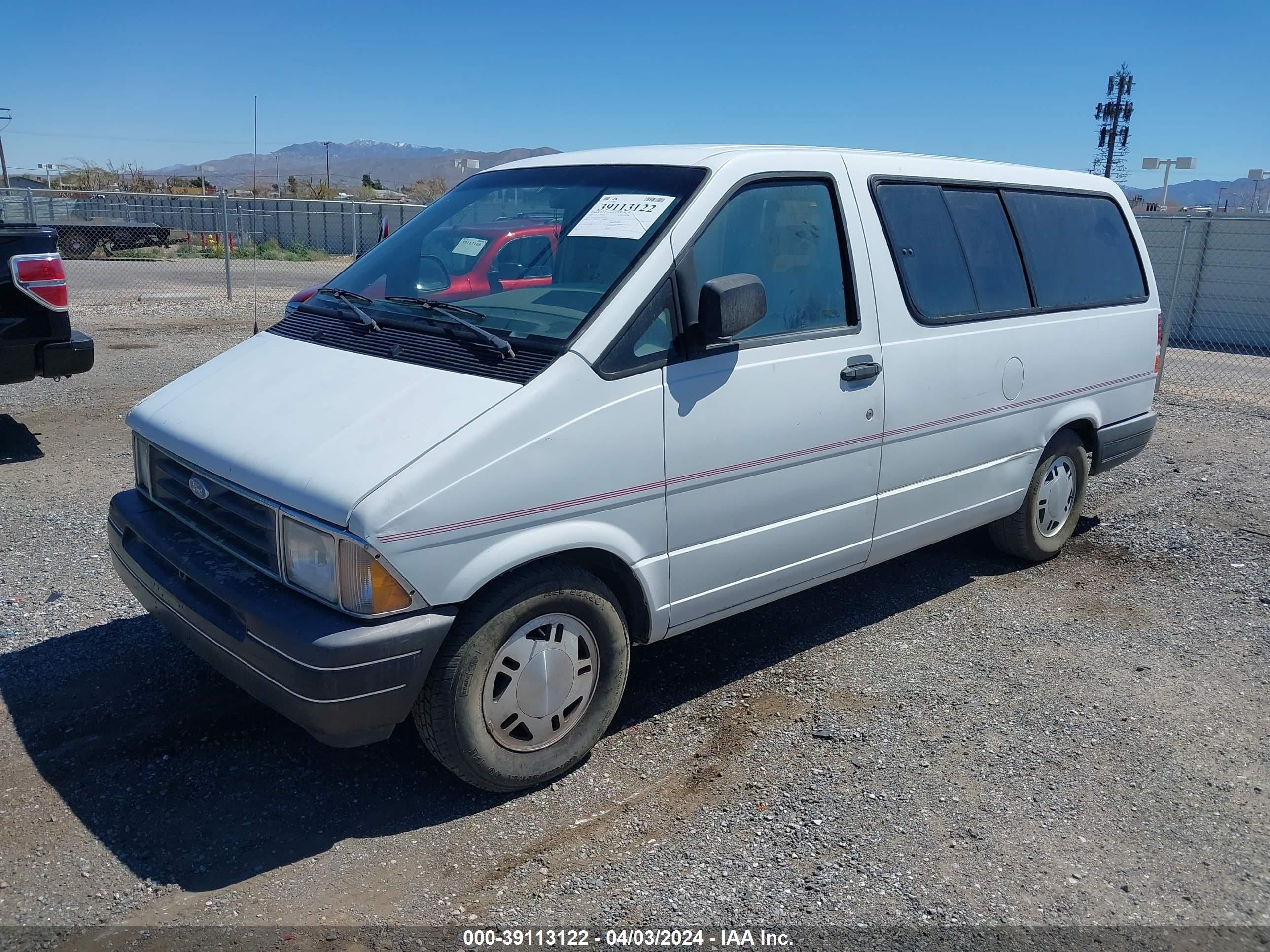 Photo 1 VIN: 1FMDA31U0NZB25760 - FORD AEROSTAR 