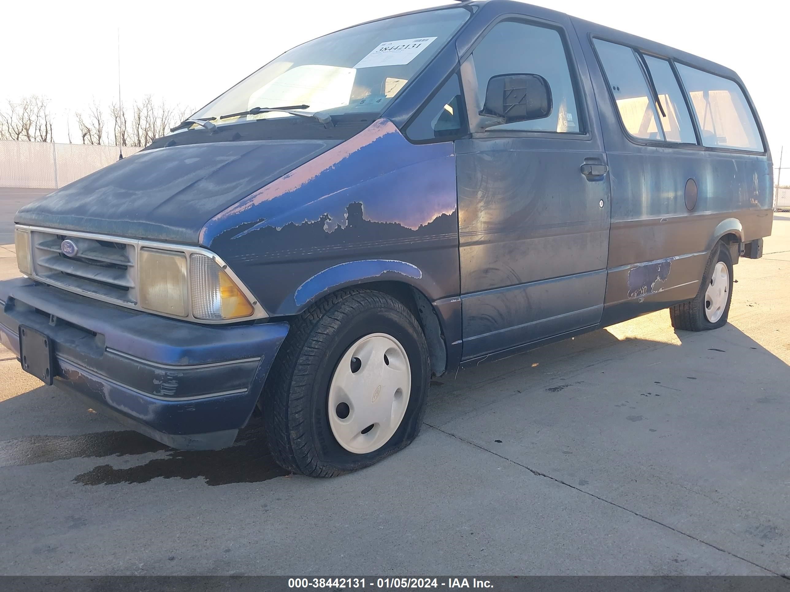 Photo 1 VIN: 1FMDA31UXPZA31128 - FORD AEROSTAR 