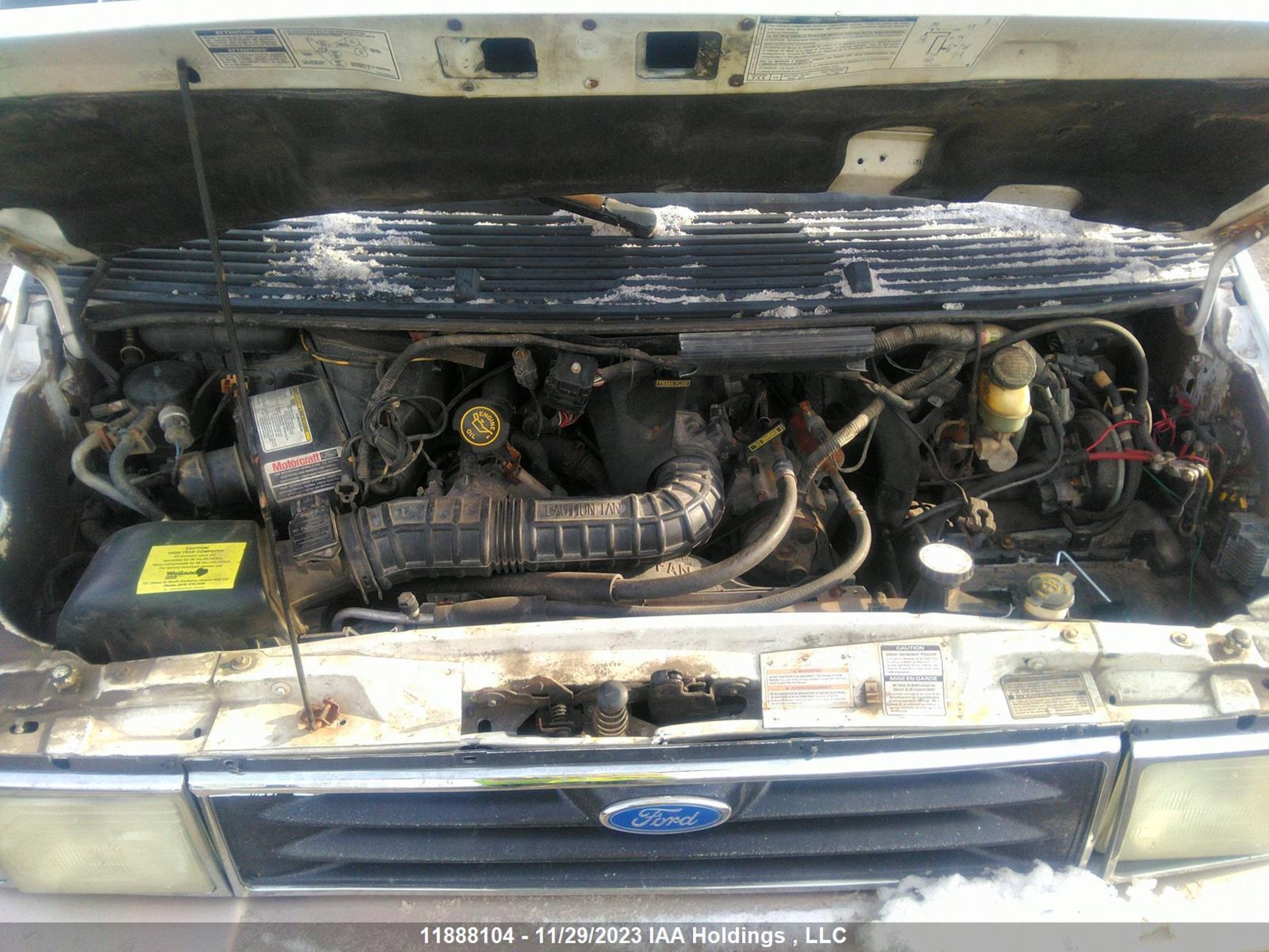 Photo 9 VIN: 1FMDA41X6TZA47675 - FORD AEROSTAR 