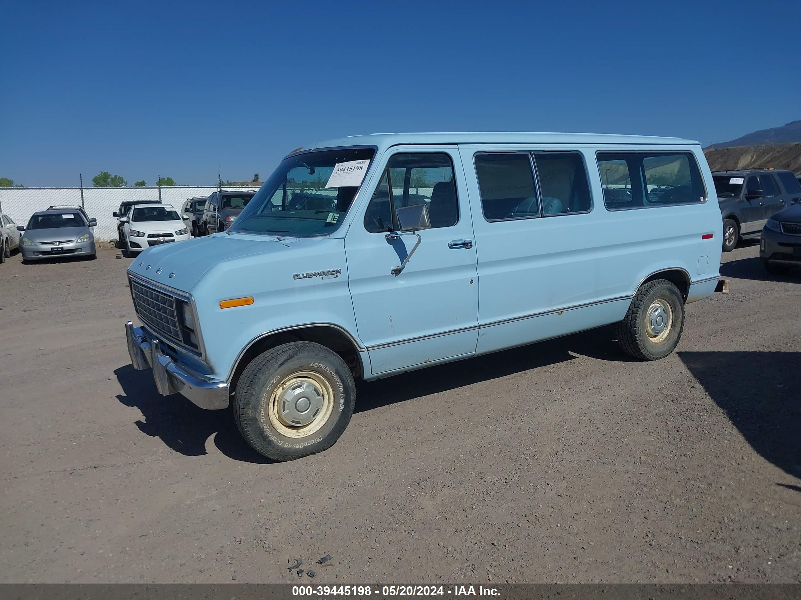 Photo 1 VIN: 1FMDE11E9CHB15653 - FORD ECONOLINE 