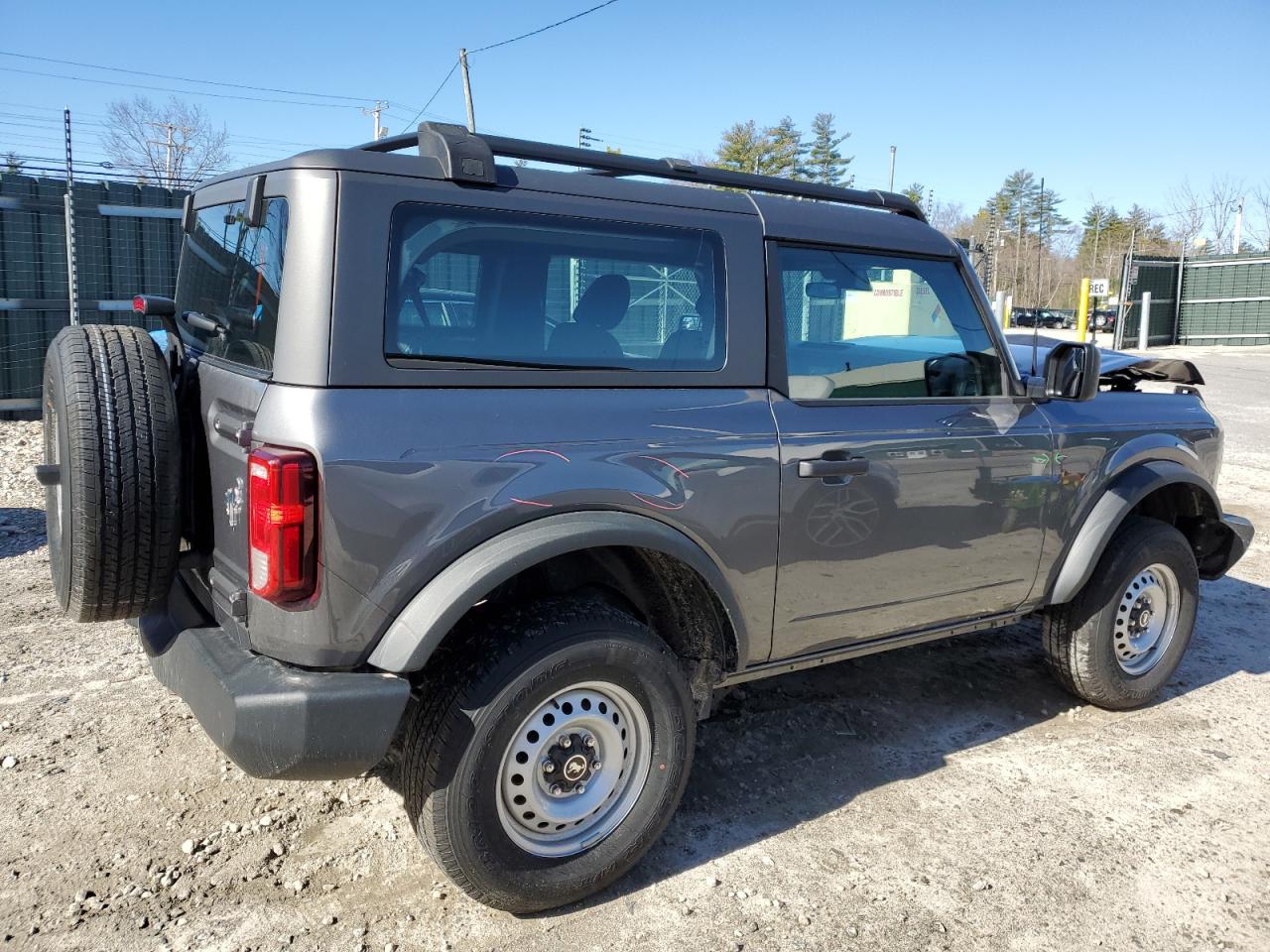 Photo 2 VIN: 1FMDE5AH2NLB02163 - FORD BRONCO 