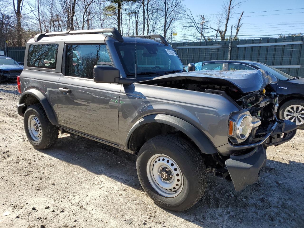 Photo 3 VIN: 1FMDE5AH2NLB02163 - FORD BRONCO 