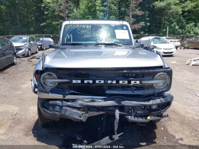 Photo 5 VIN: 1FMDE5BH6NLB04769 - FORD BRONCO 