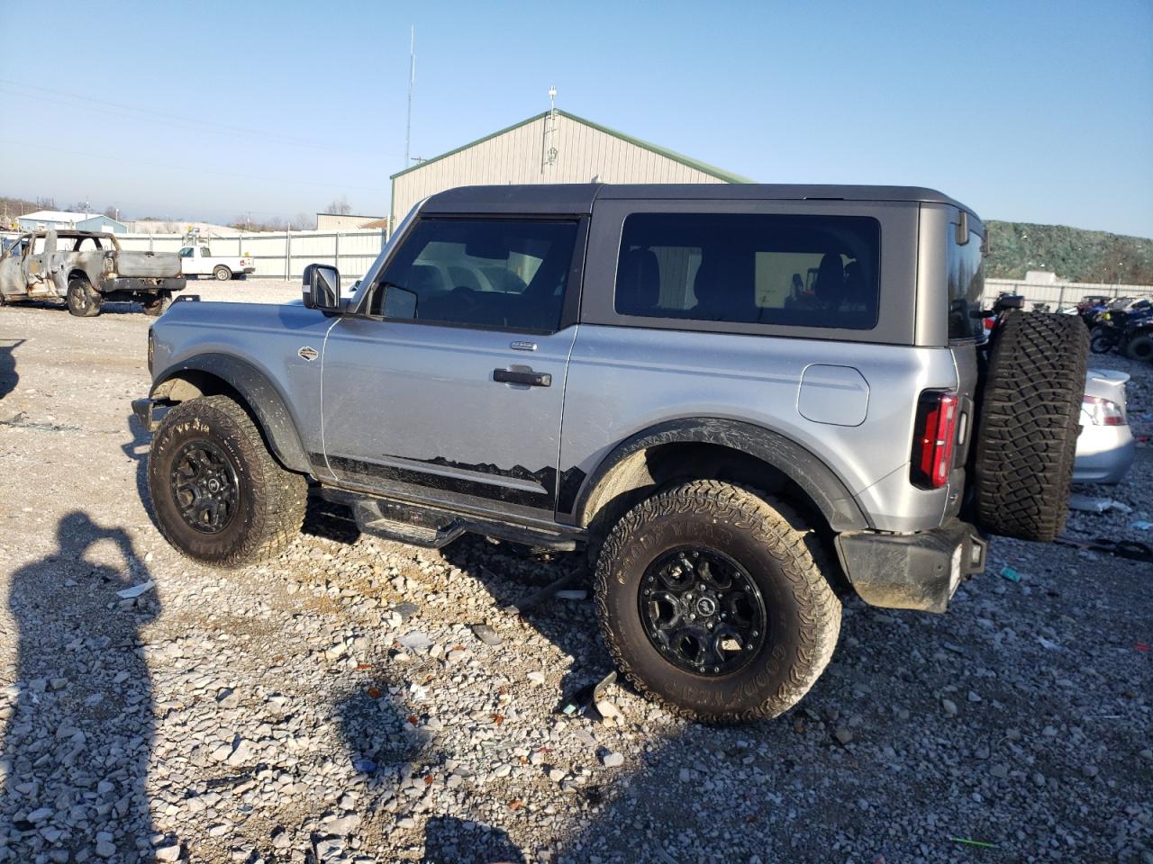 Photo 1 VIN: 1FMDE5CP8NLA97412 - FORD BRONCO 