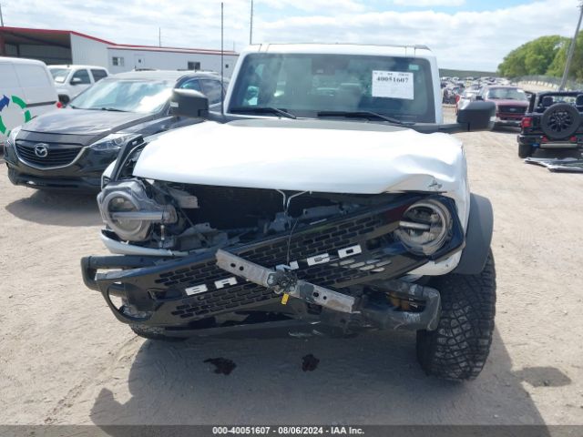 Photo 5 VIN: 1FMDE5CPXNLB75057 - FORD BRONCO 