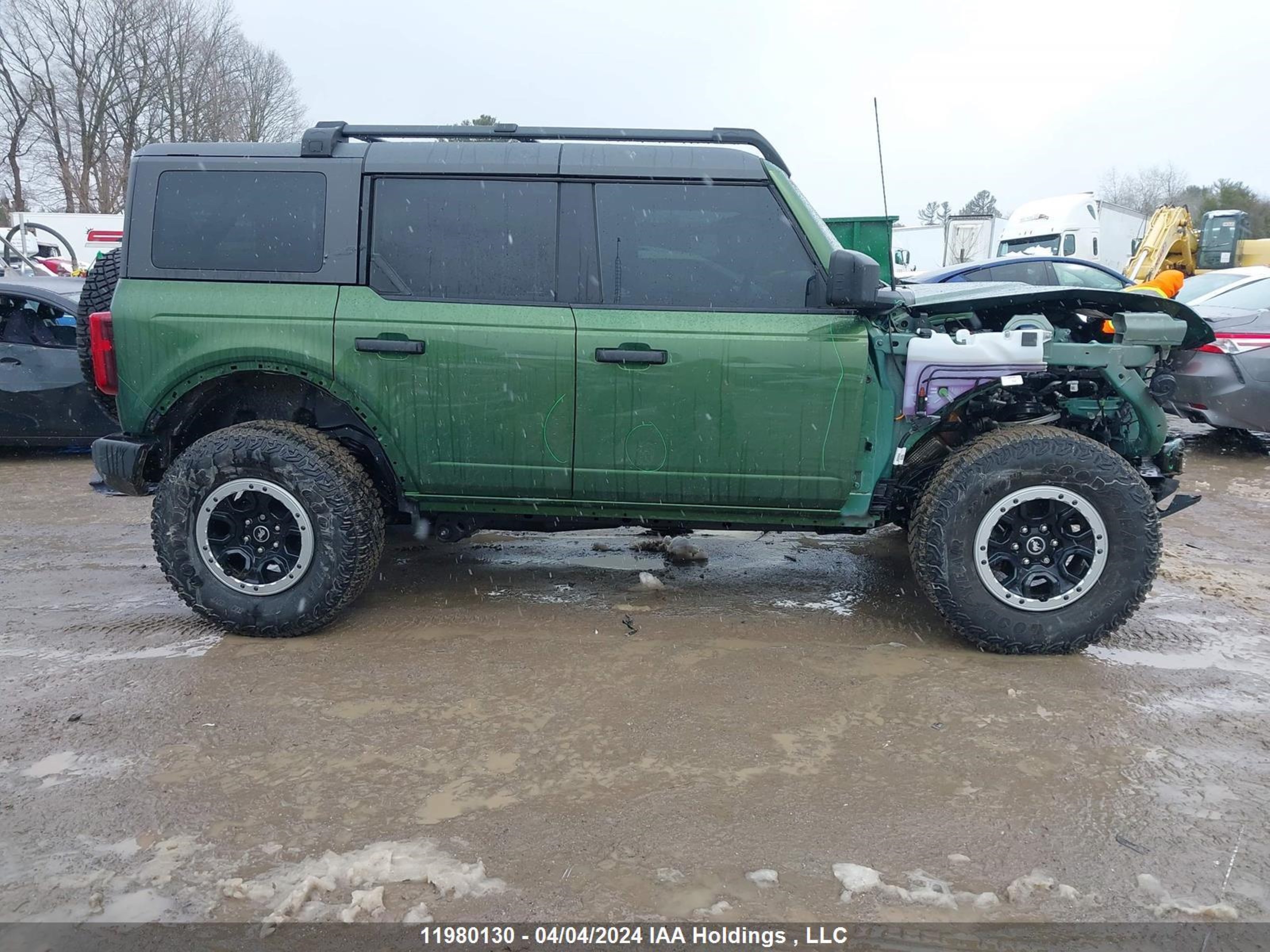 Photo 13 VIN: 1FMDE5DH6NLB80389 - FORD BRONCO 