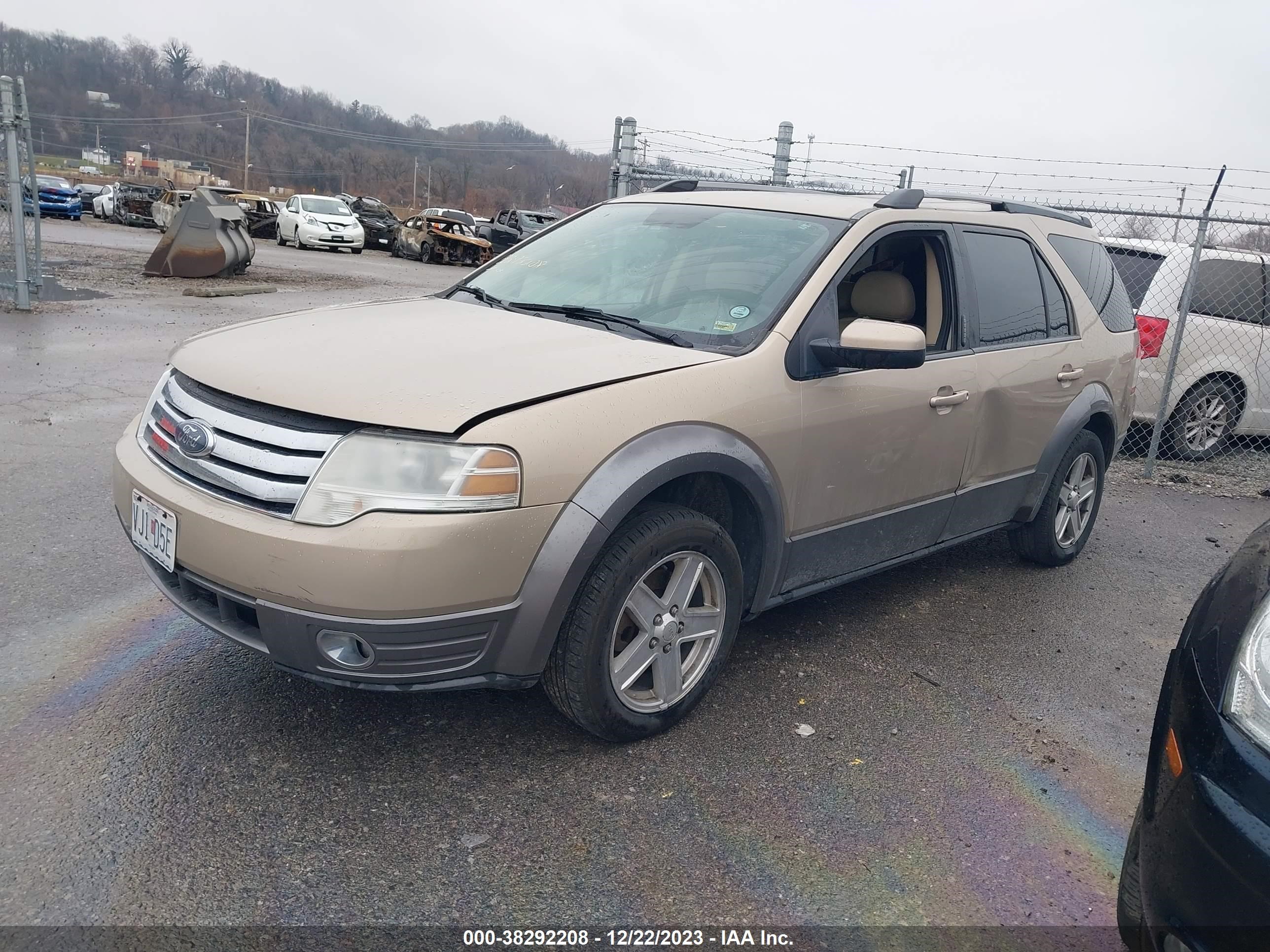 Photo 1 VIN: 1FMDK02W18GA23489 - FORD TAURUS X 