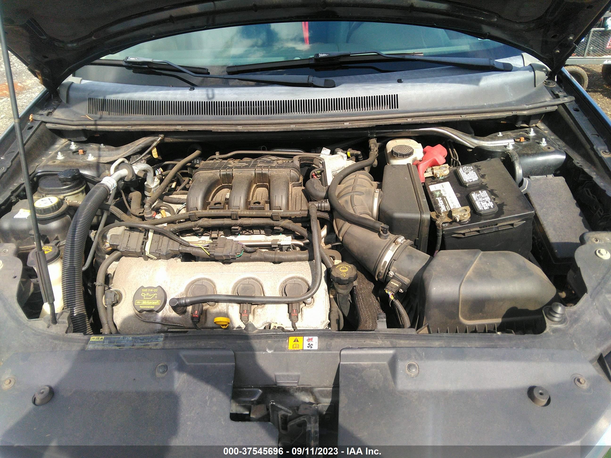 Photo 9 VIN: 1FMDK03W08GA40010 - FORD TAURUS X 