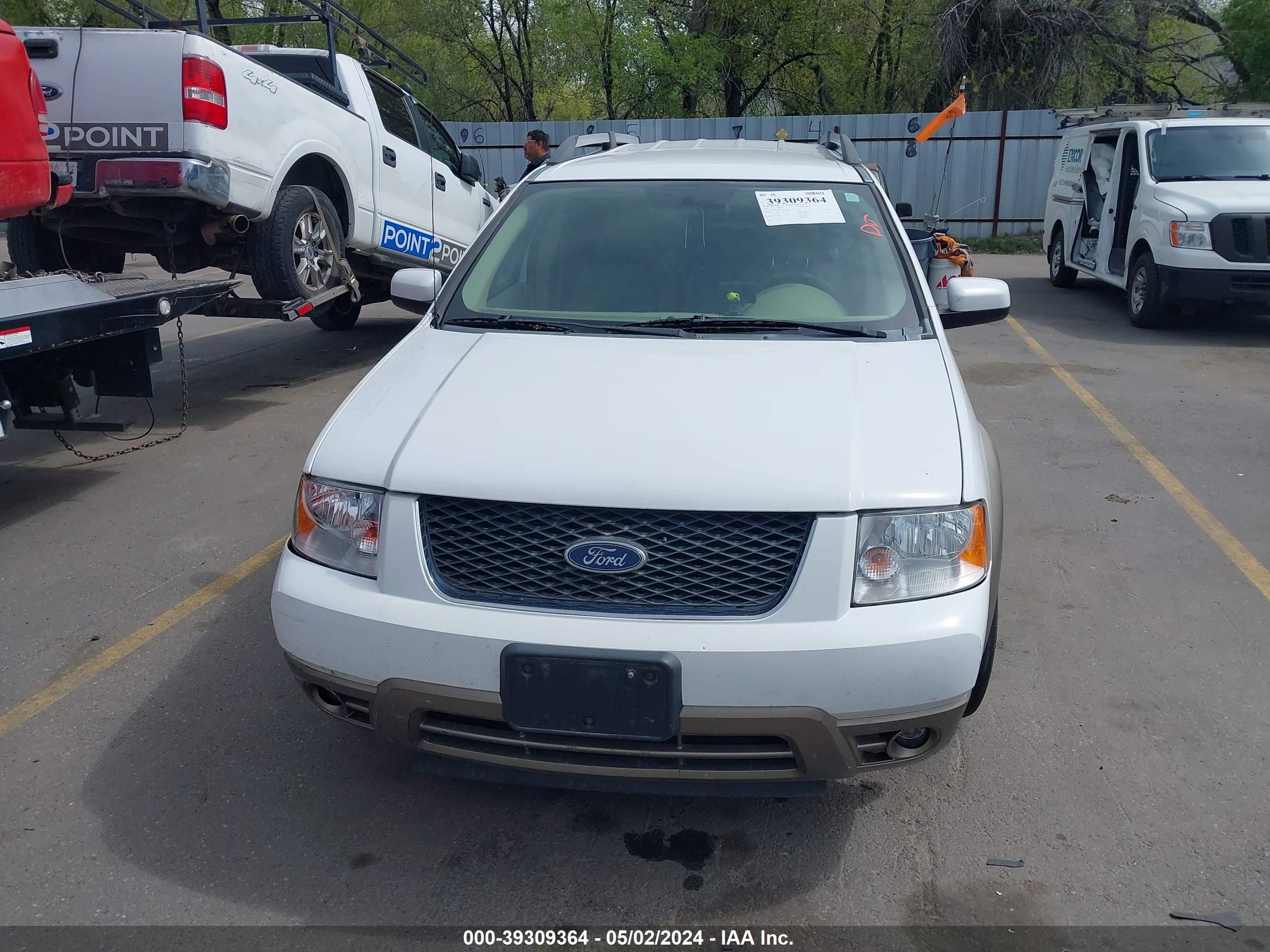 Photo 5 VIN: 1FMDK05105GA09241 - FORD FREESTYLE 