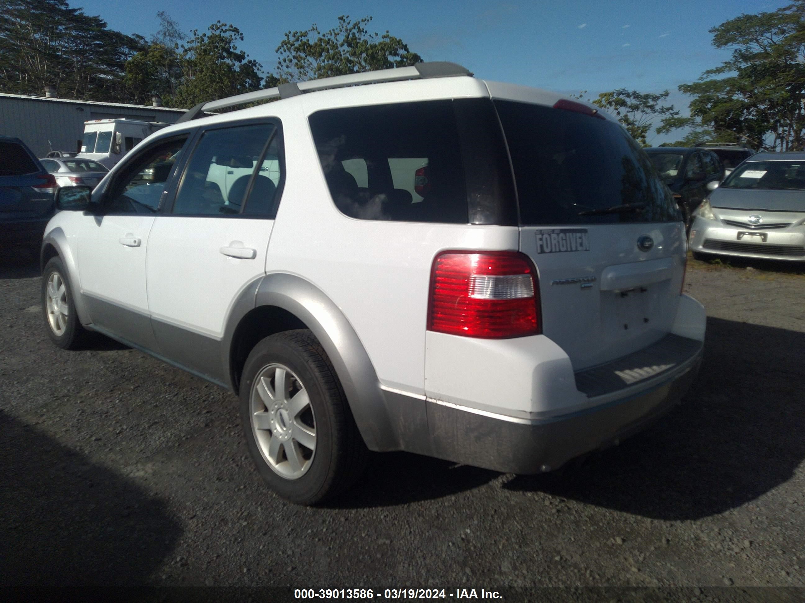 Photo 2 VIN: 1FMDK05107GA00011 - FORD FREESTYLE 