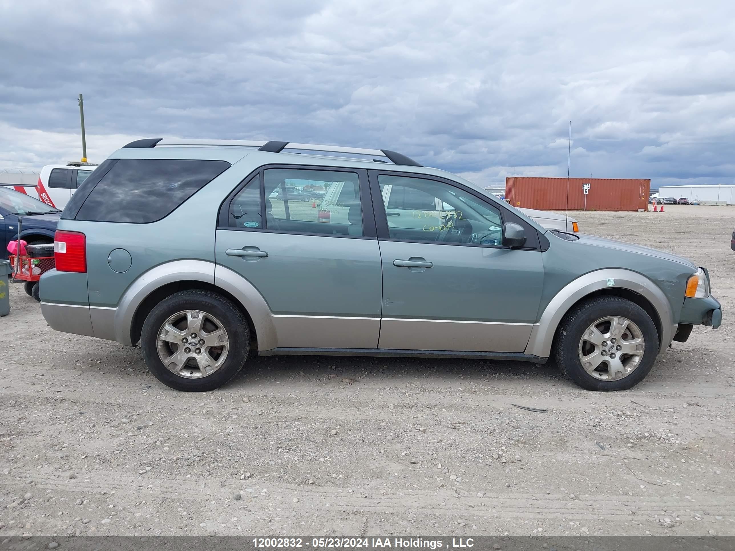 Photo 12 VIN: 1FMDK05185GA17667 - FORD FREESTYLE 