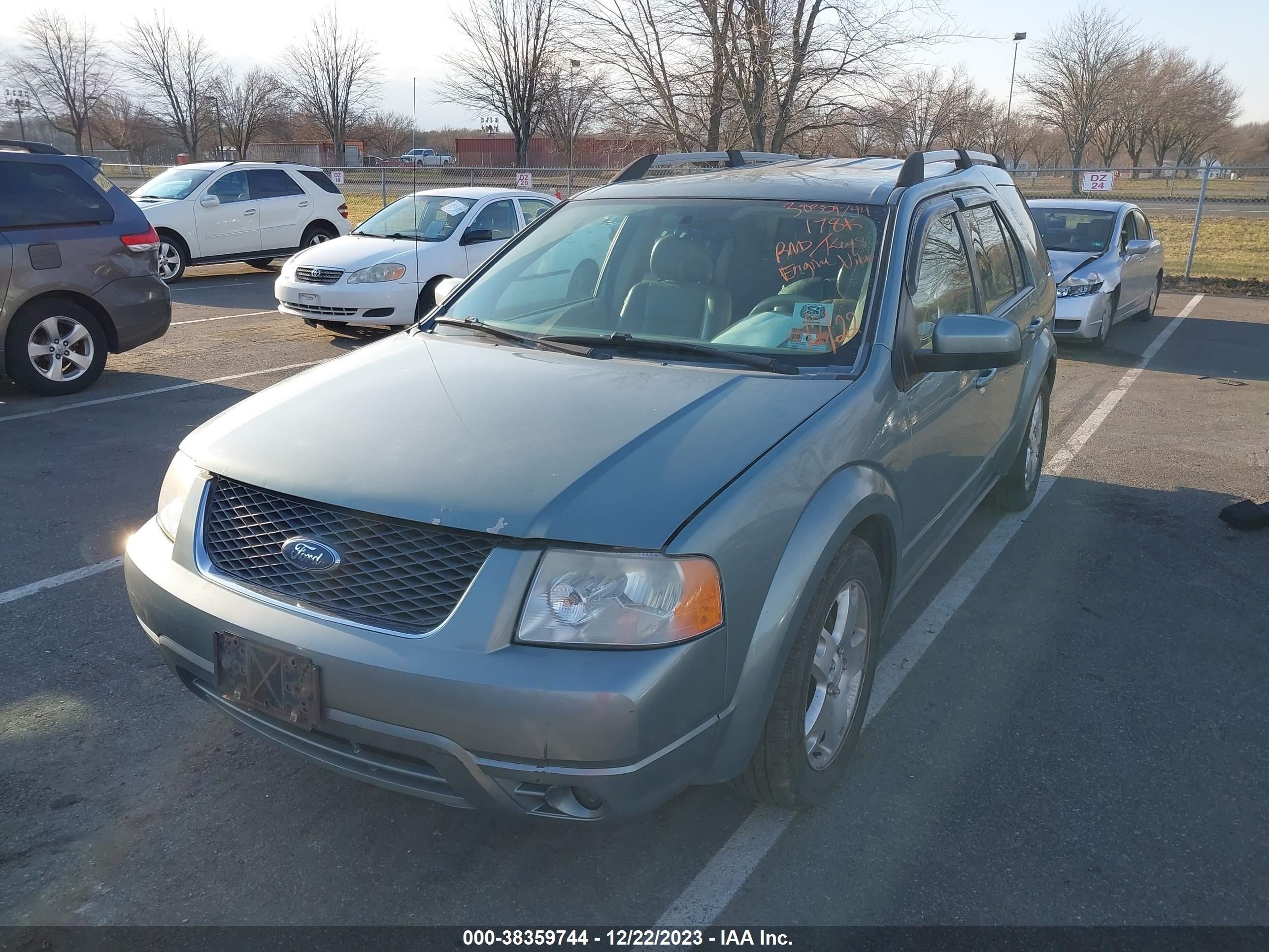 Photo 1 VIN: 1FMDK06147GA27405 - FORD FREESTYLE 