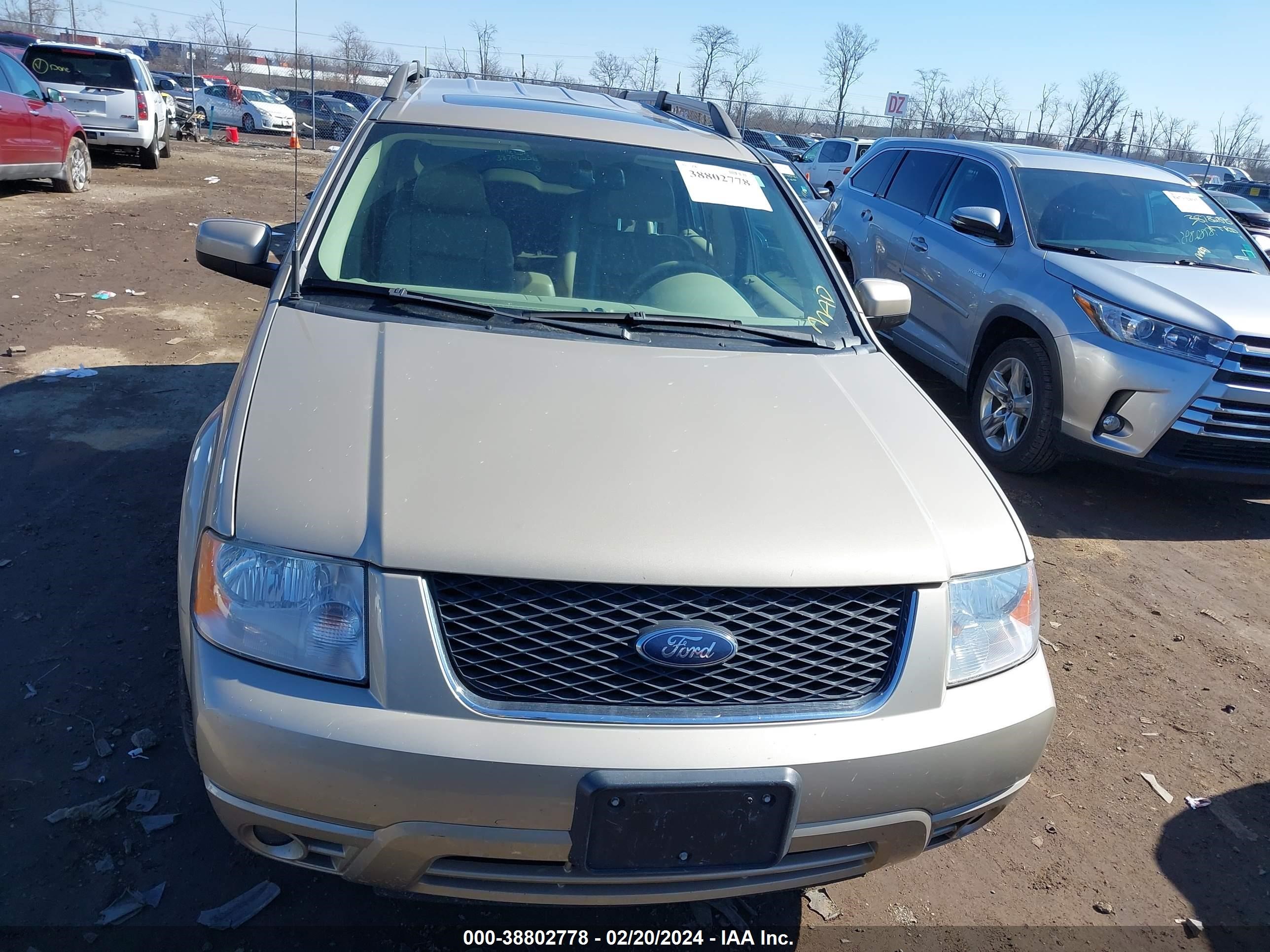 Photo 11 VIN: 1FMDK06176GA02206 - FORD FREESTYLE 