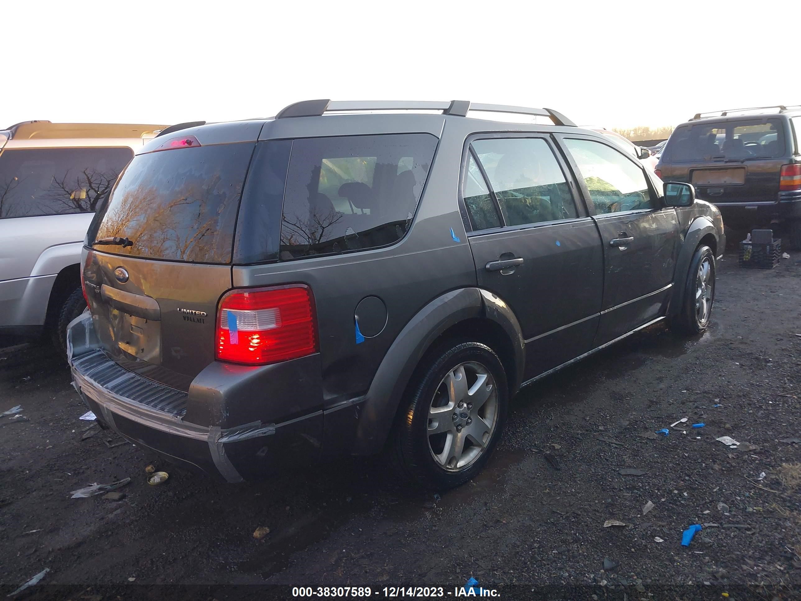 Photo 3 VIN: 1FMDK06185GA59836 - FORD FREESTYLE 