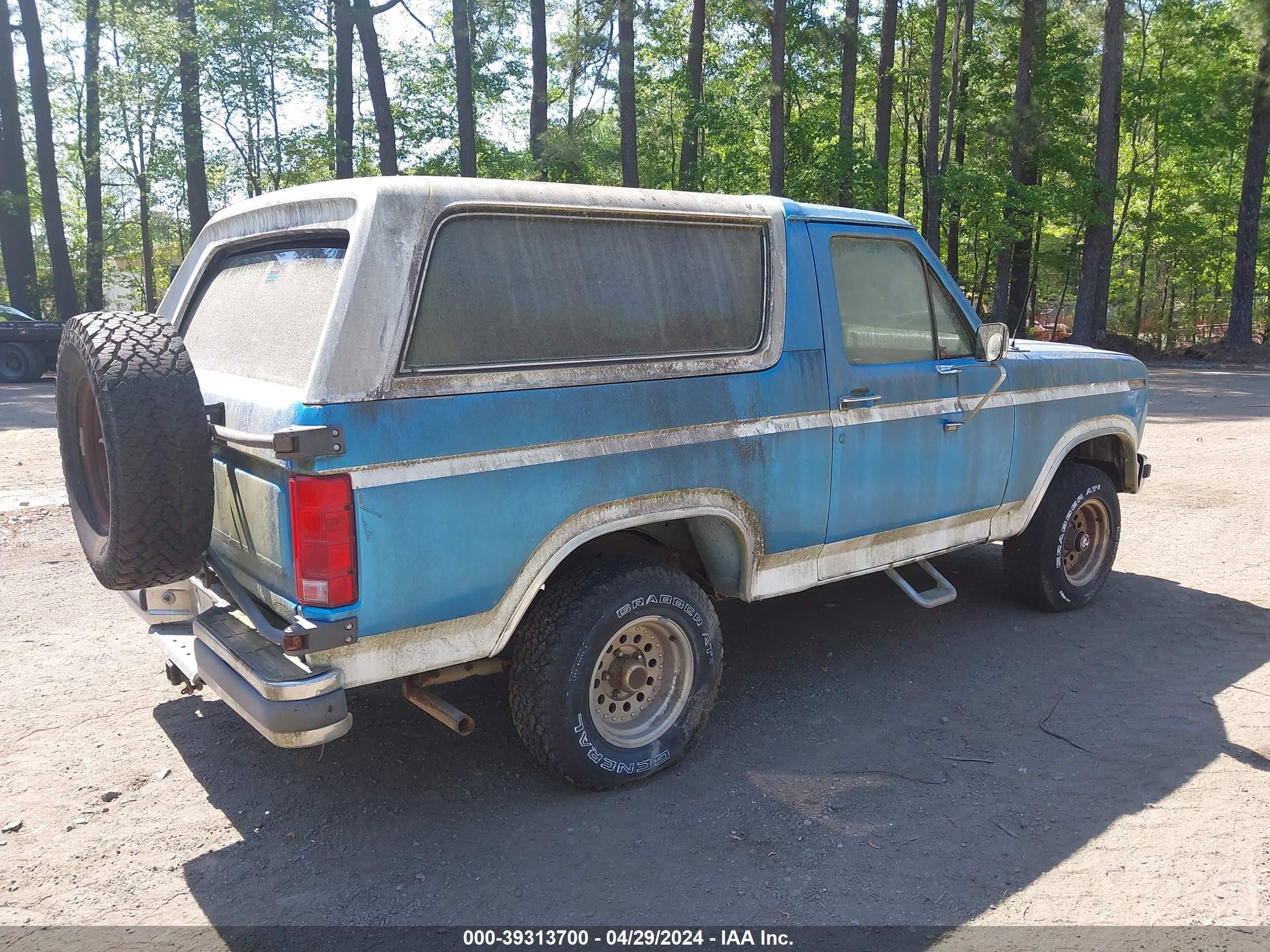 Photo 3 VIN: 1FMDU15N0GLA56413 - FORD BRONCO 