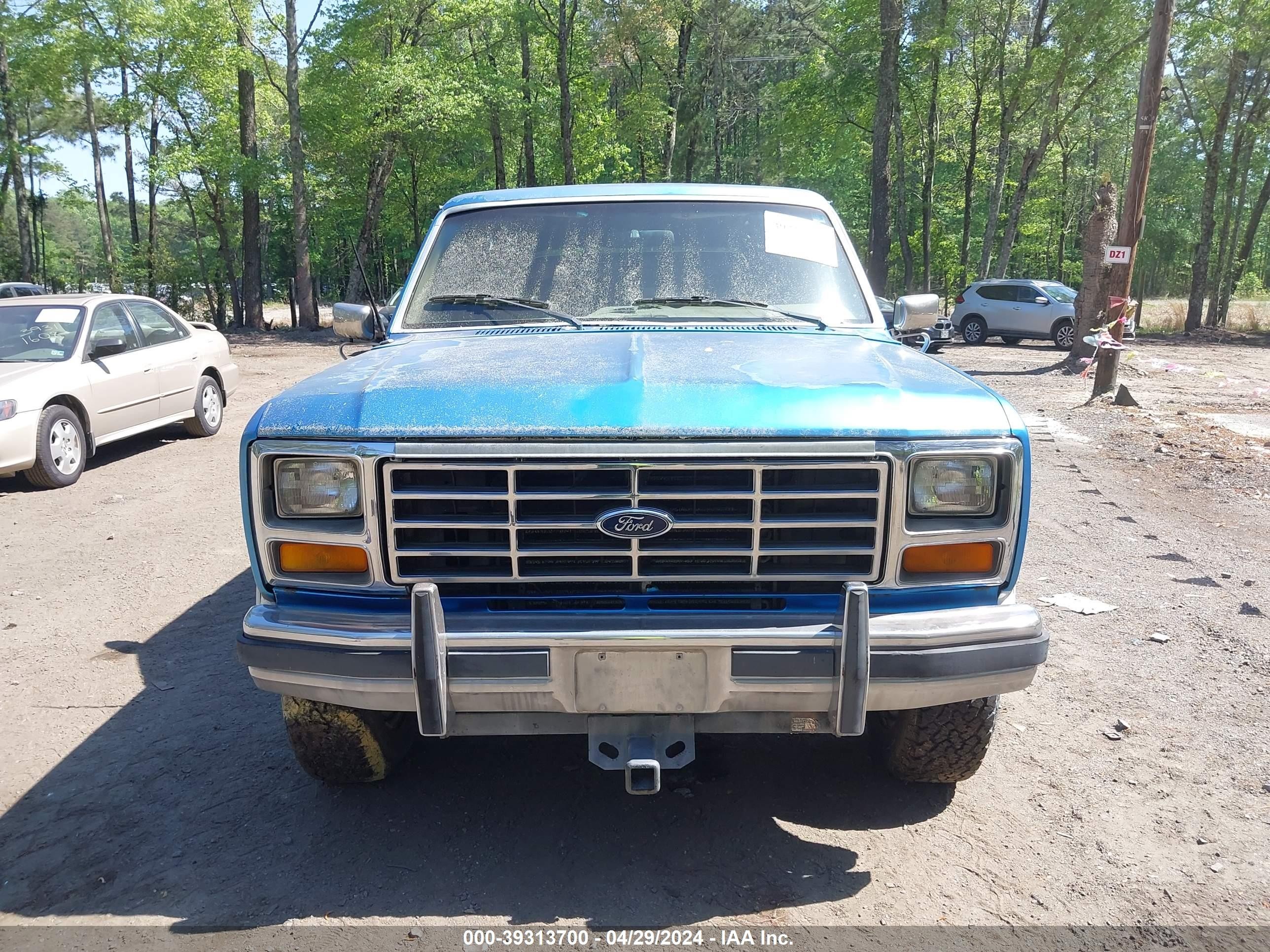 Photo 5 VIN: 1FMDU15N0GLA56413 - FORD BRONCO 