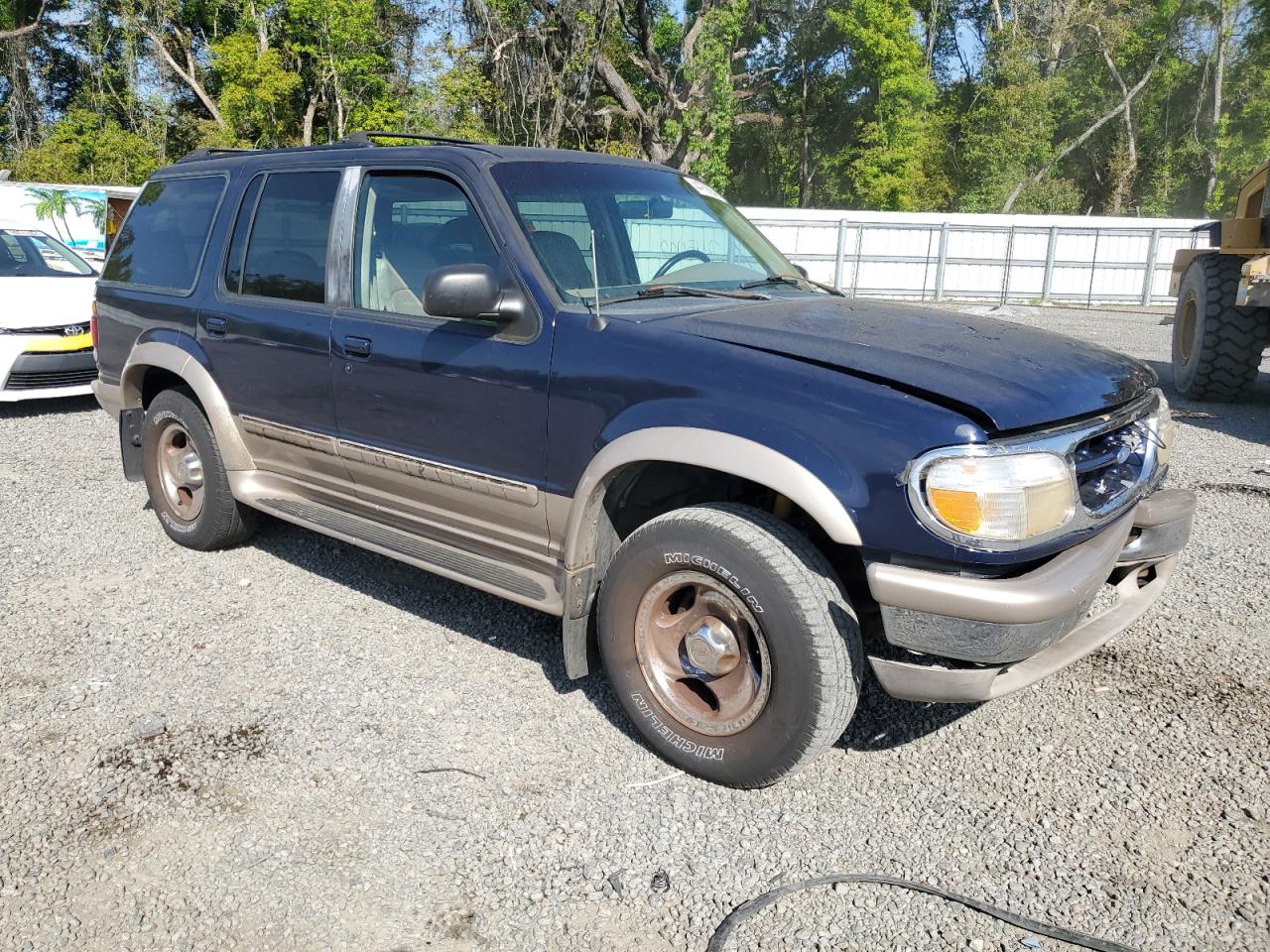 Photo 3 VIN: 1FMDU32E5VZB78517 - FORD EXPLORER 