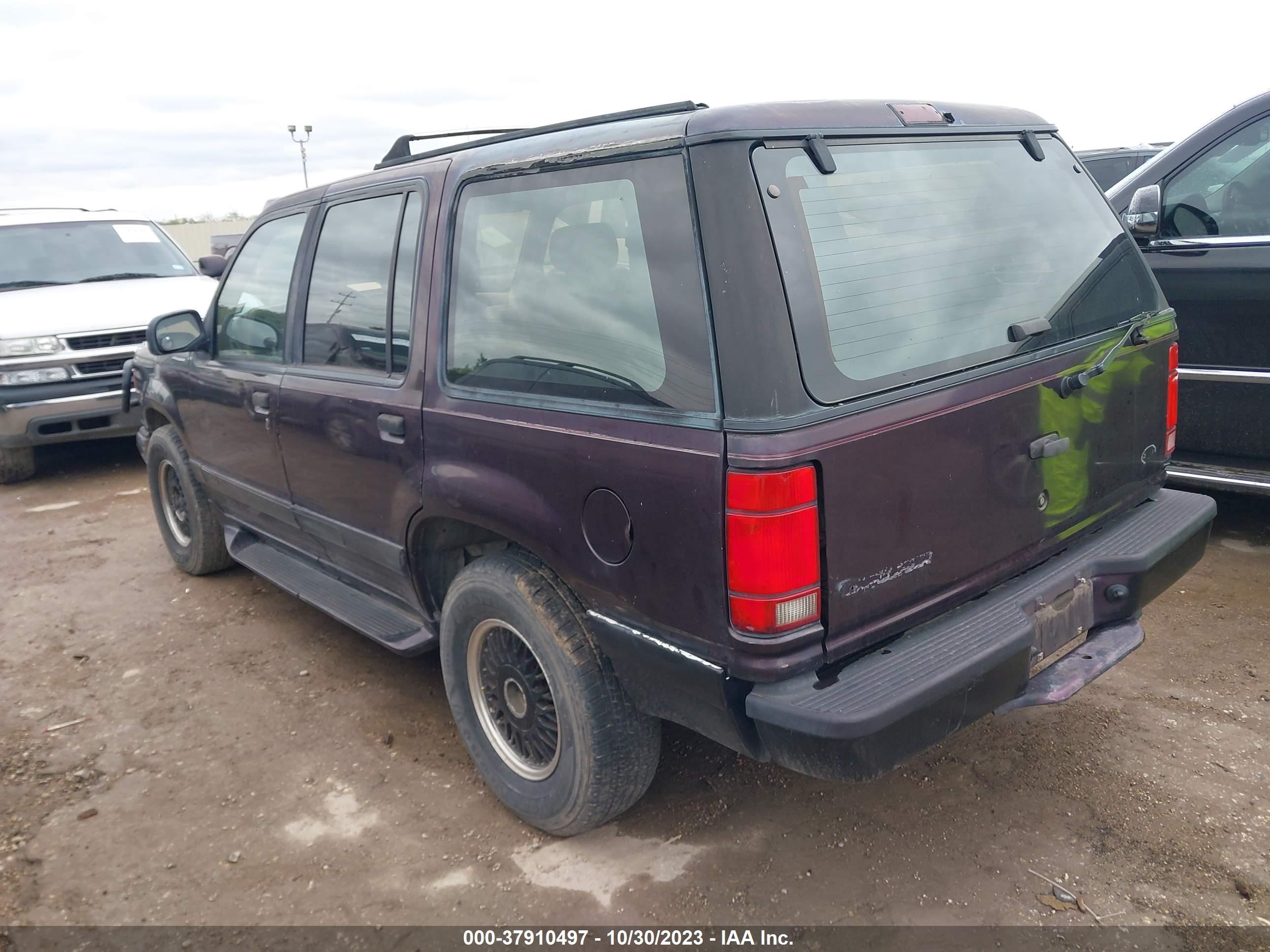 Photo 2 VIN: 1FMDU32X3RUD24188 - FORD EXPLORER 