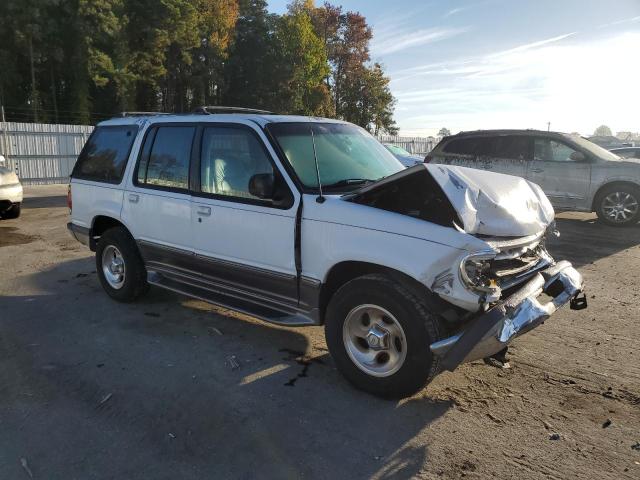 Photo 3 VIN: 1FMDU32X3VUB51637 - FORD EXPLORER 